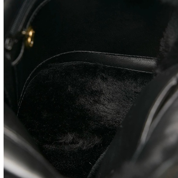 Chanel black suede tote like new - Picture 3 of 5